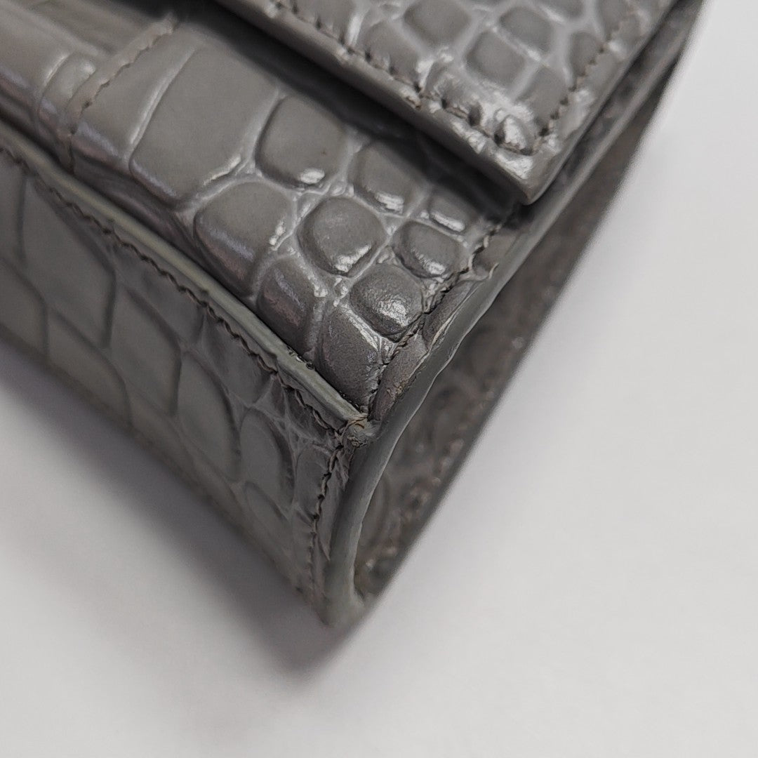 Hourglass Wallet On Chain Mini Calfskin Gray
