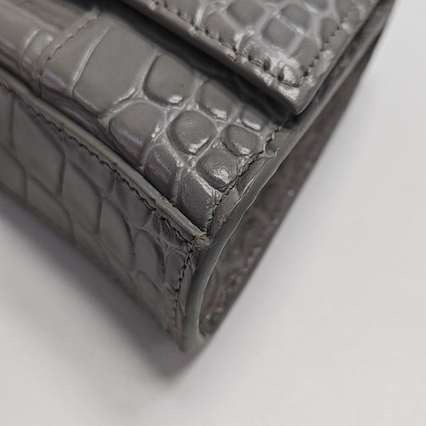 Hourglass Wallet On Chain Mini Calfskin Gray