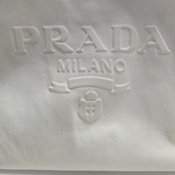 Canvas White