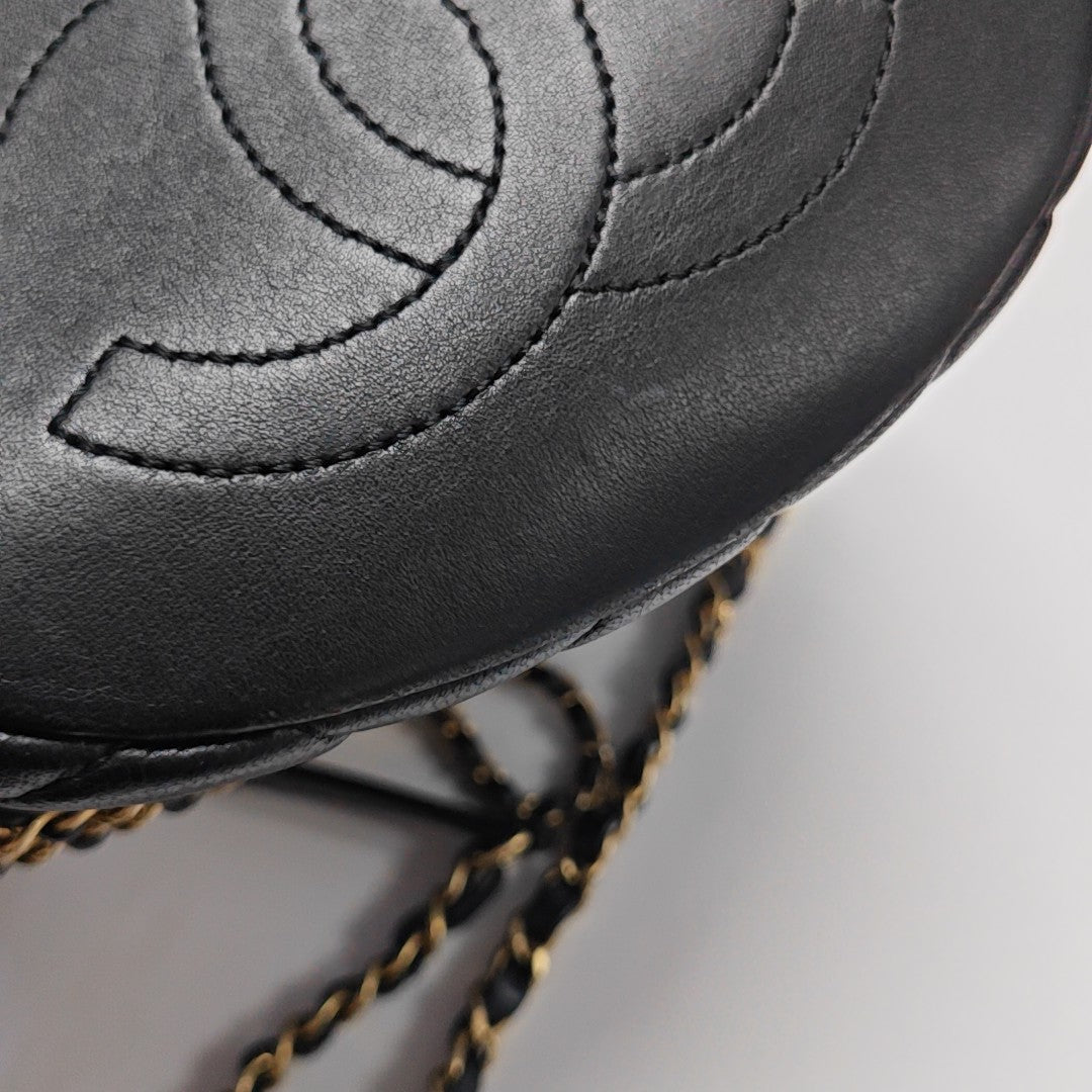 DRAWSTRING Large Quilted Lambskin Black