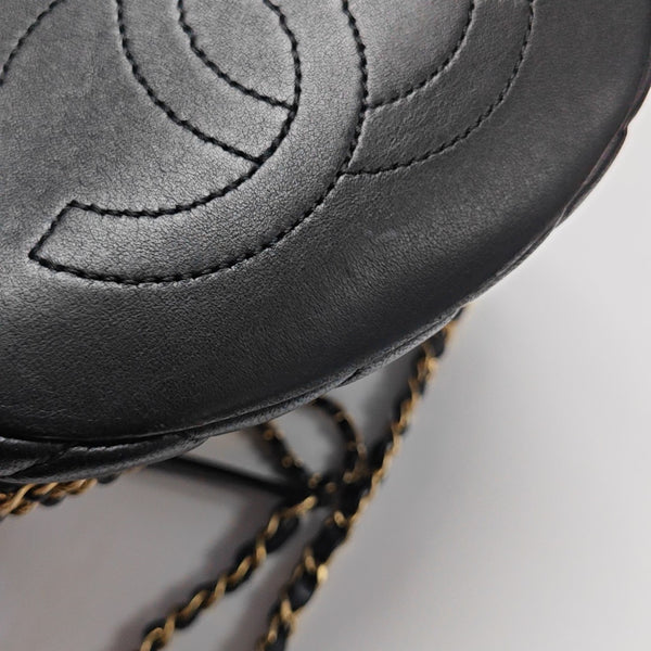 DRAWSTRING Large Quilted Lambskin Black