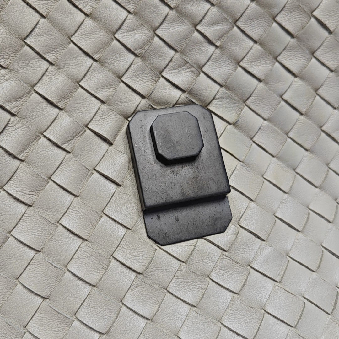 Capri Lambskin Beige