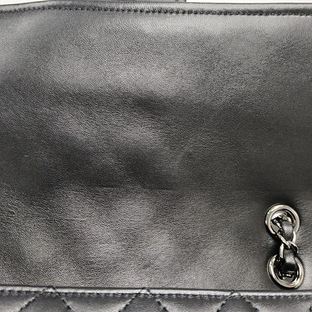 Quilted Lambskin Shoulder Bag Large Black