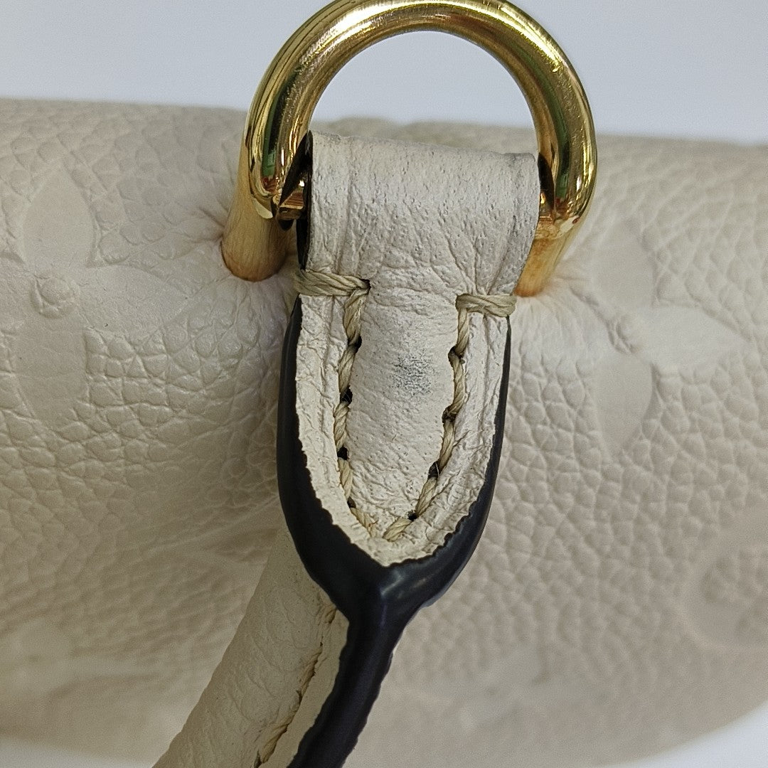 NANO MADELEINE Nano Monogram Calfskin Beige