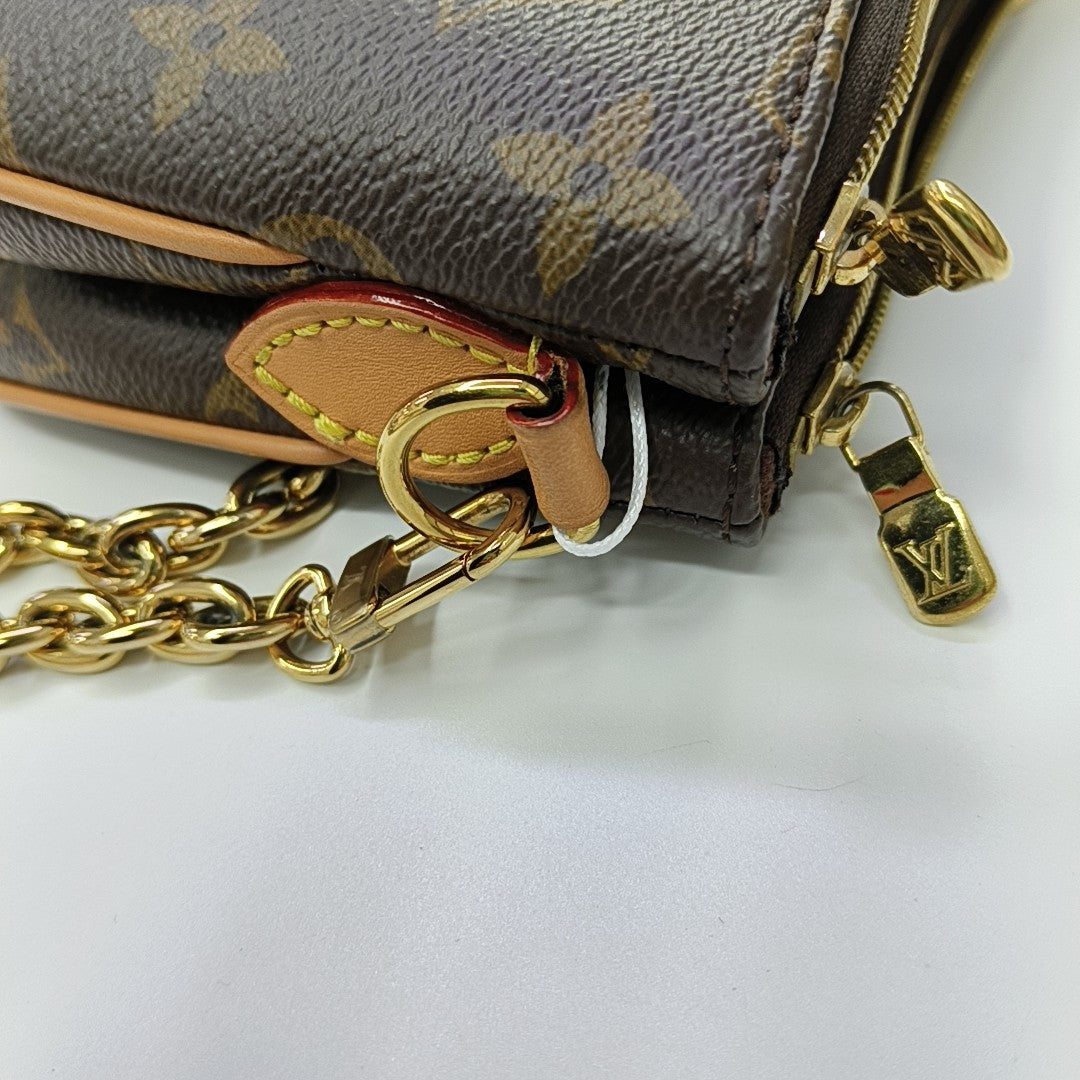 LIV POCHETTE Monogram Coated Canvas Brown