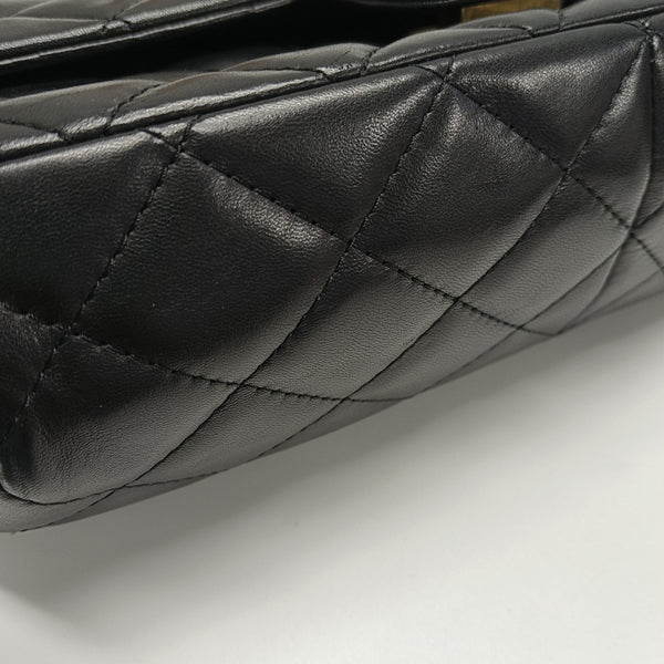 2.55 Maxi Quilted Lambskin Black