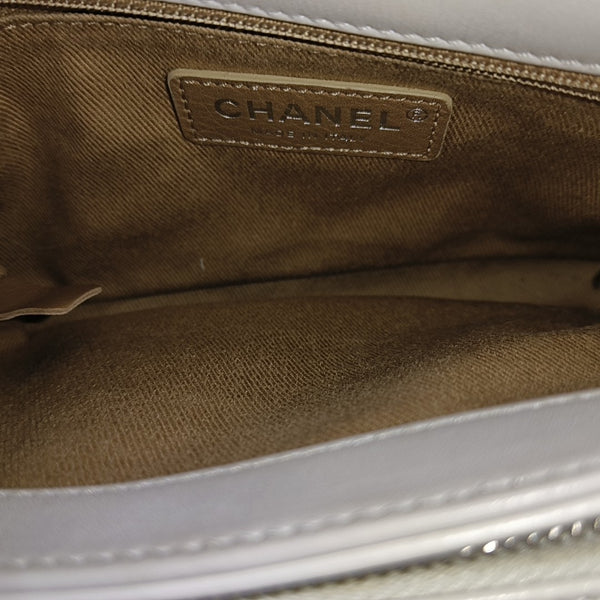 CLASSIC FLAP Mini Quilted Calfskin White