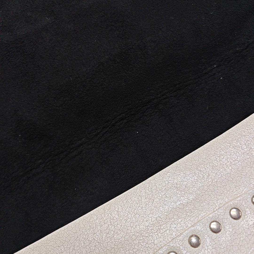 POULBOT Calfskin White