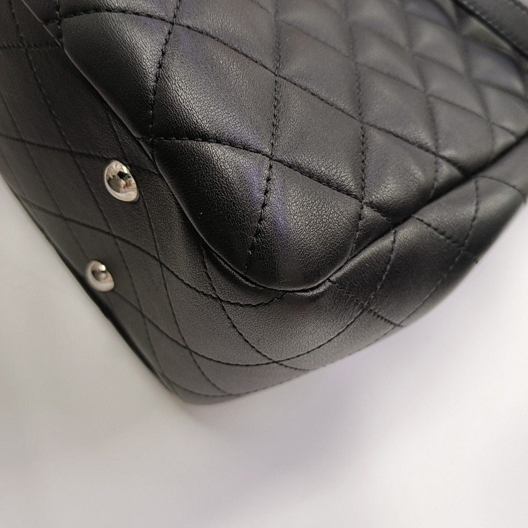 Quilted Calfskin Large Black