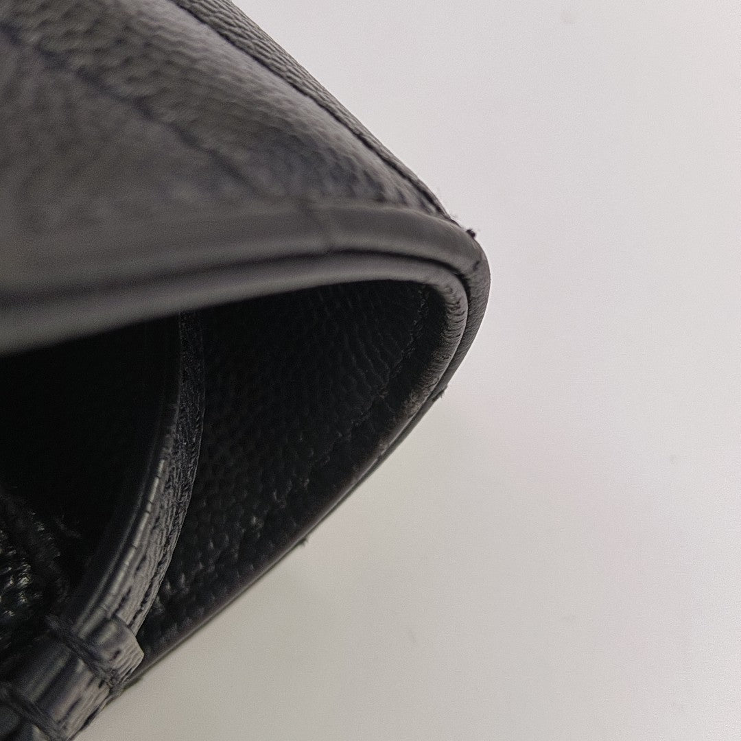 MONOGRAM Medium Quilted Calfskin Black