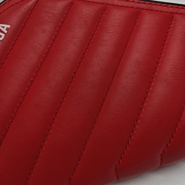 Camera Quilted Calfskin Red