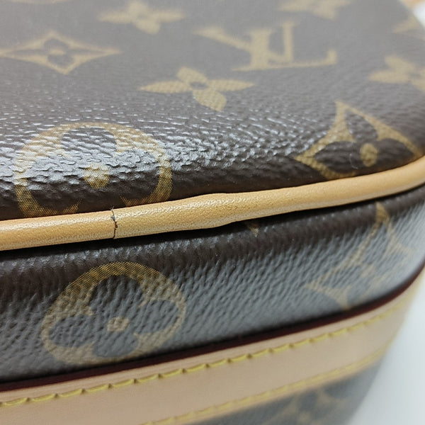 BOITE CHAPEAU PM Monogram Coated Canvas Brown
