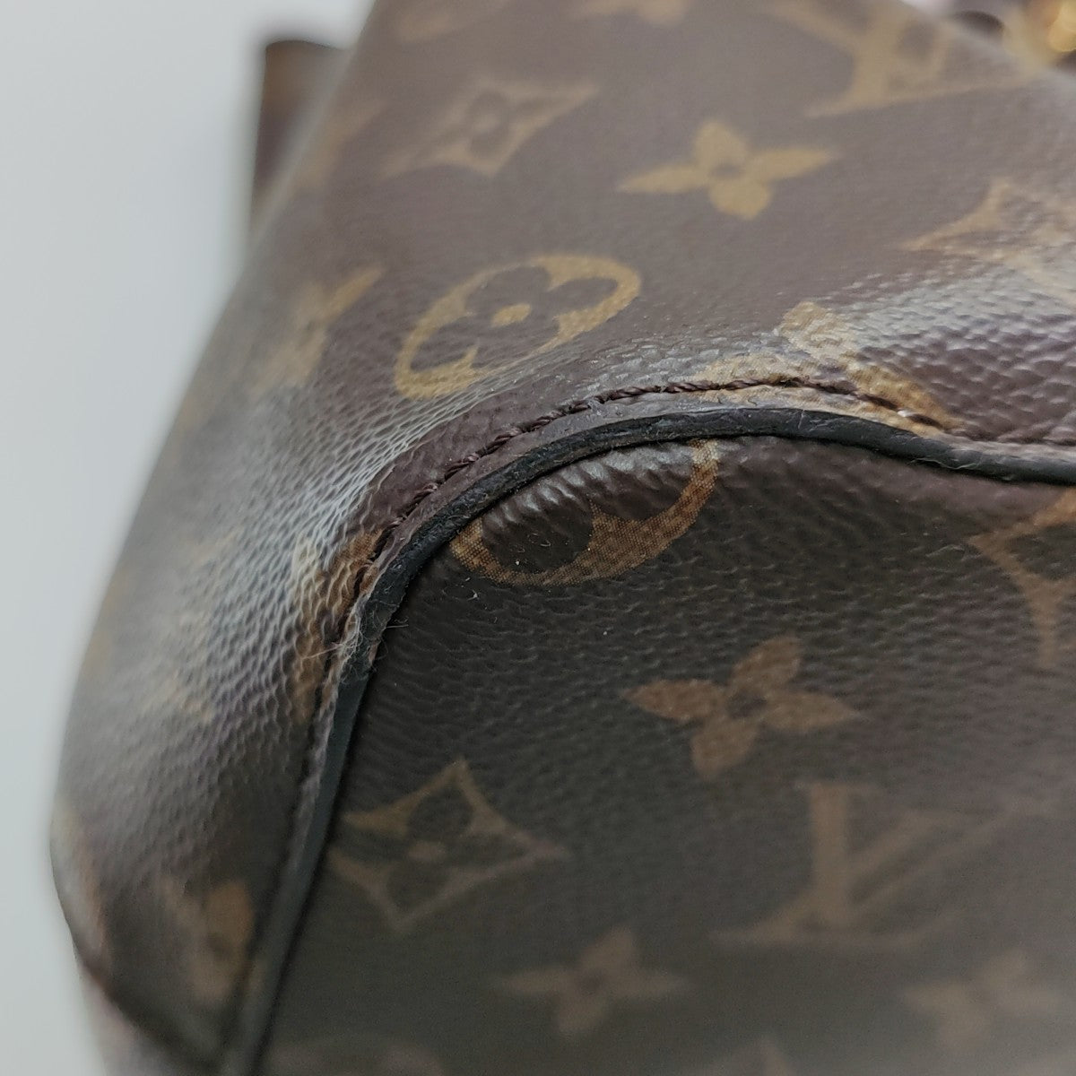 NÉONOÉ MM Monogram Coated Canvas Brown