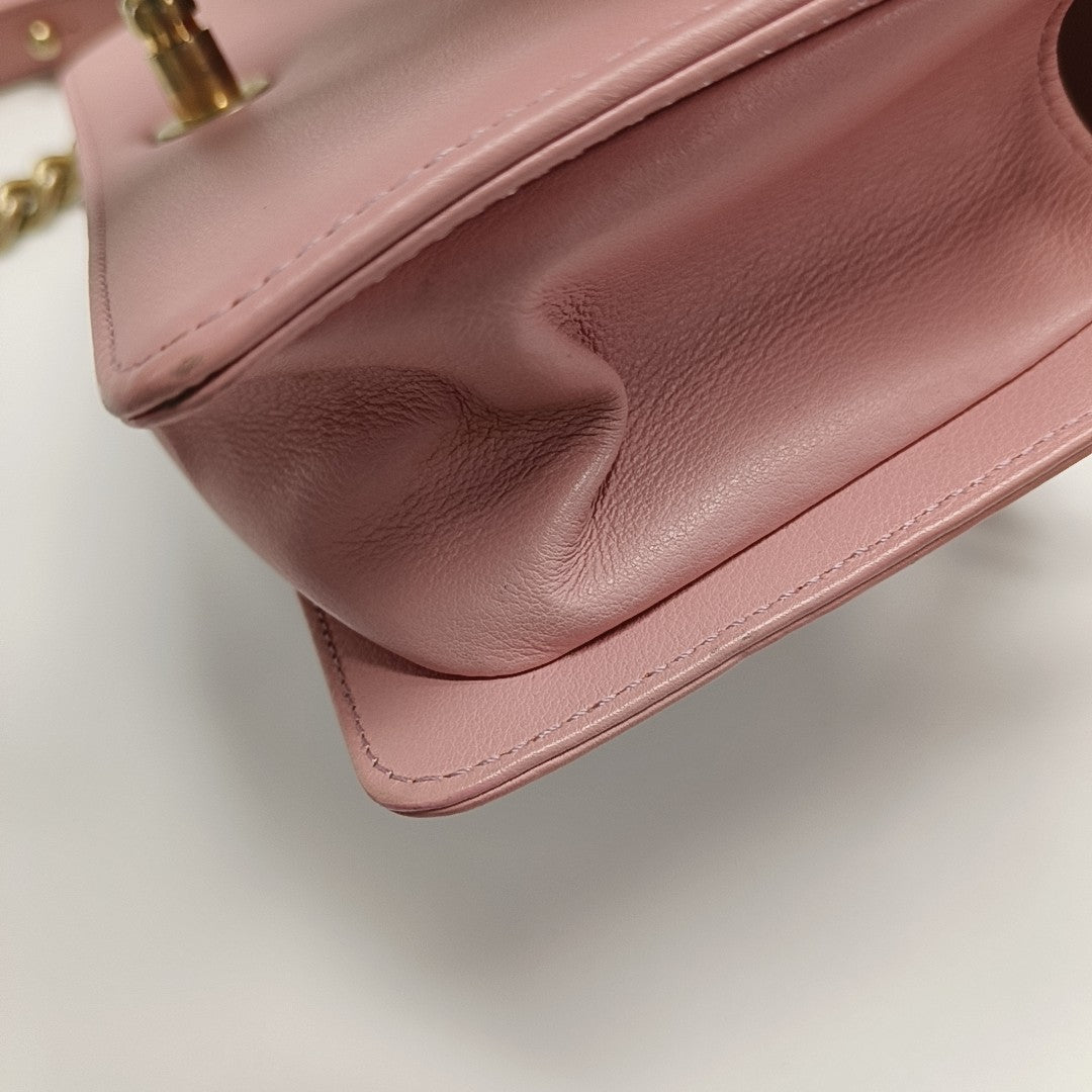 Authenticated pre-owned  BOY CHANEL Small Quilted Calfskin Pink - Shoulder Bag at Looply