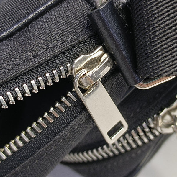 TRIOMPHE CANVAS Mini Canvas Black