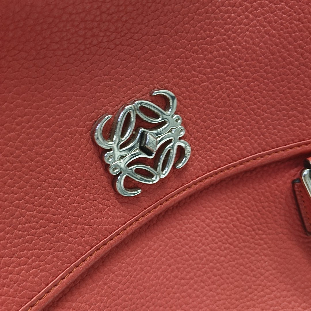 Calfskin Shoulder Bag Red