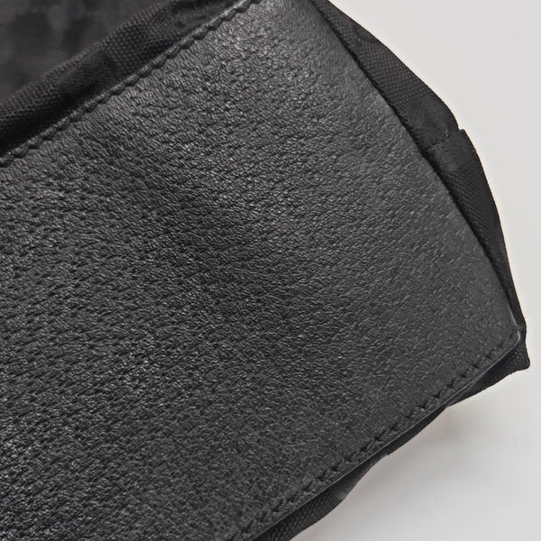 Monogram Canvas Black