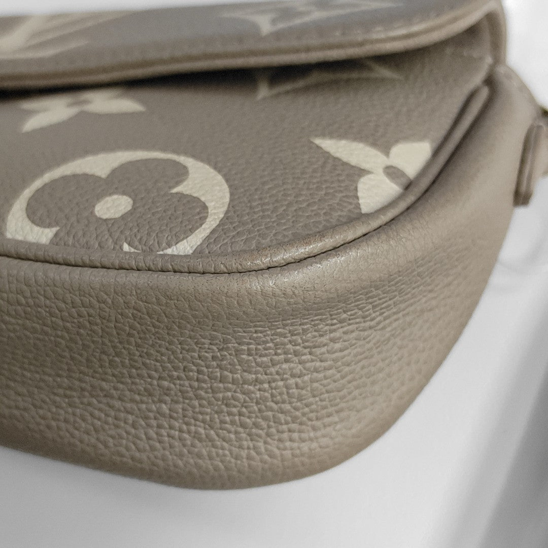 IVY Monogram Calfskin Gray