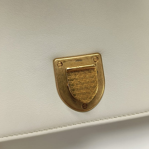 Diorama Small Cannage Calfskin White