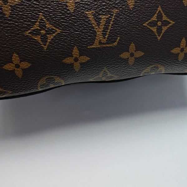 NÉONOÉ MM Monogram Coated Canvas Brown