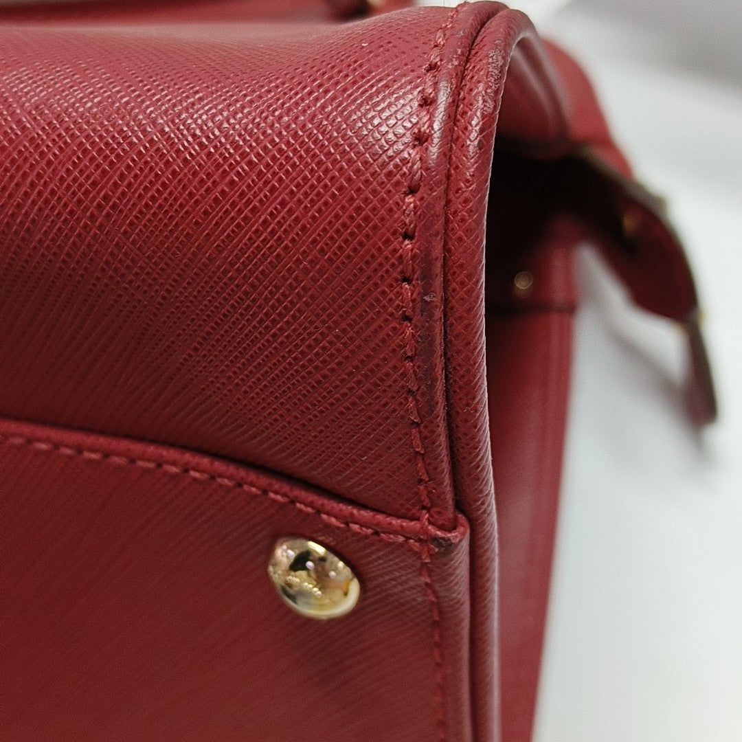 Darina Calfskin Red
