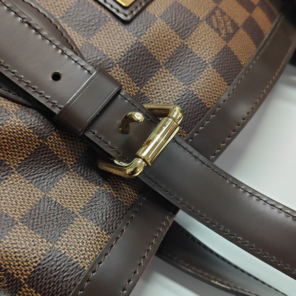 HAMPSTEAD MM Damier Ebene Coated Canvas Brown