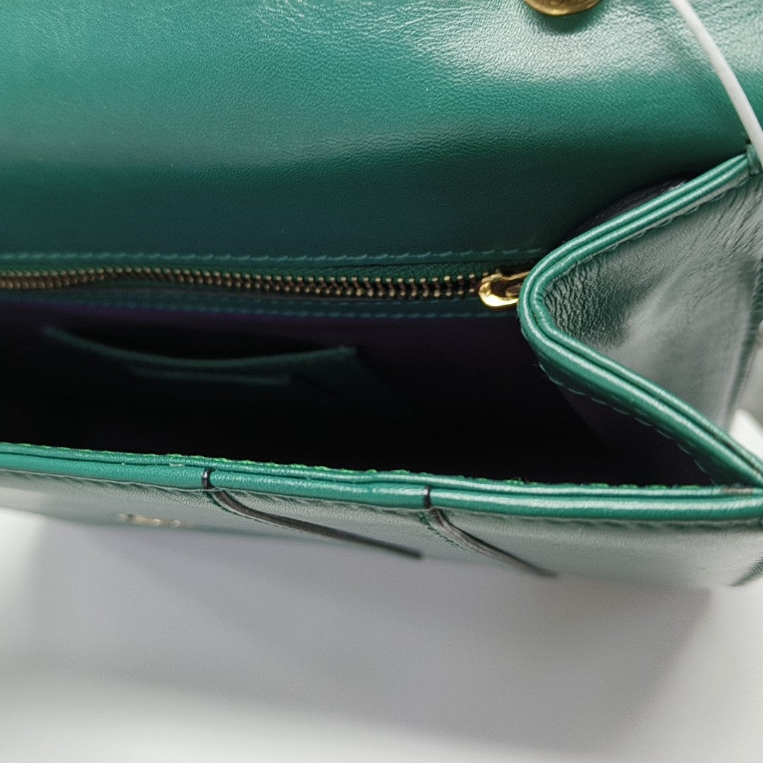 SERPENTI FOREVER Medium Calfskin Green