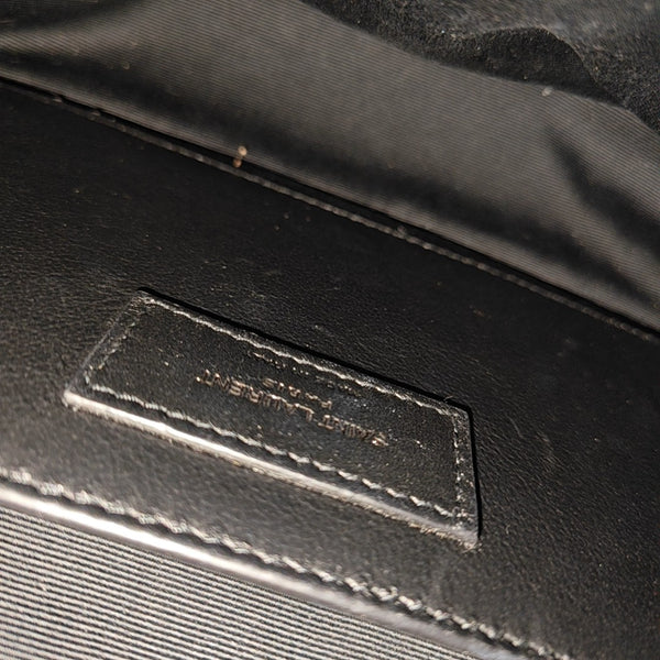 NIKI Small Chevron Calfskin Black