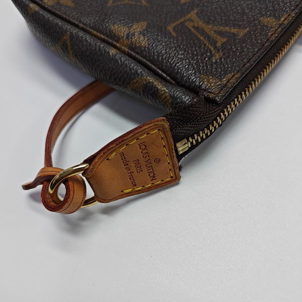 ACCESSOIRES Monogram Coated Canvas Brown