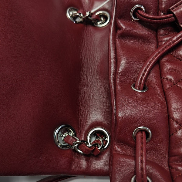 URBAN SPIRIT Small Quilted Lambskin Red