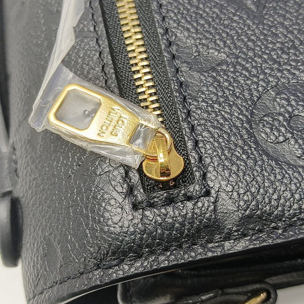 MÉTIS EAST WEST Monogram Calfskin Black