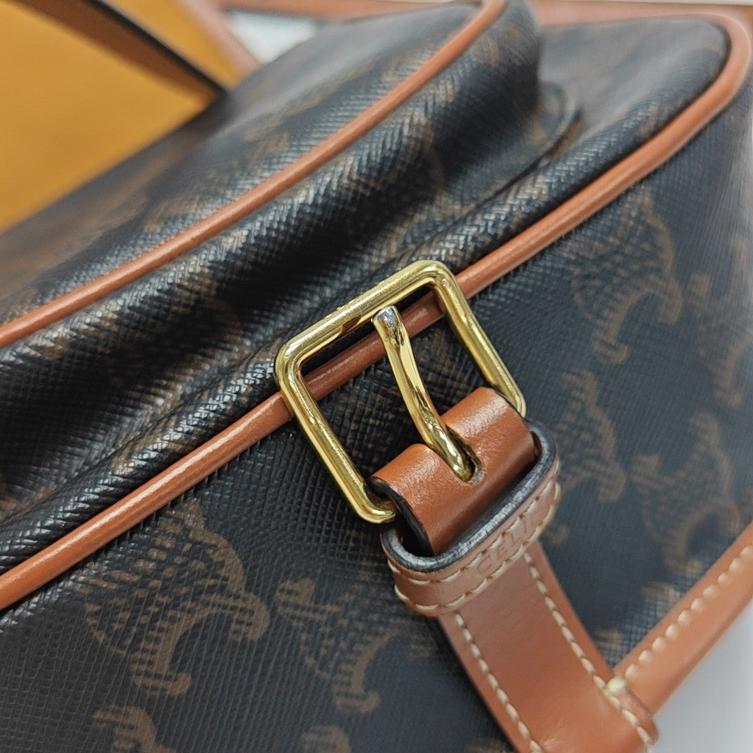 FOLCO Medium Coated Canvas Brown