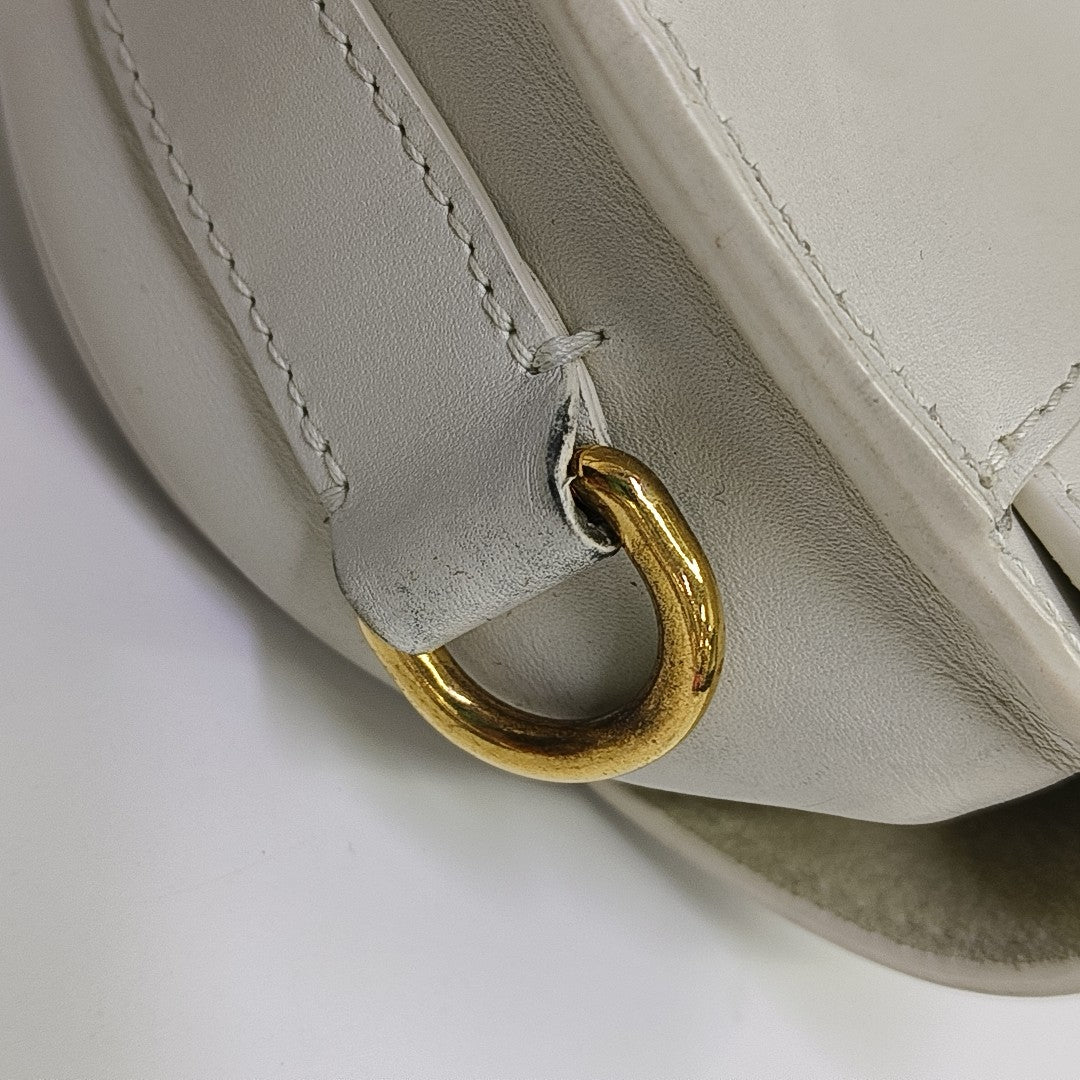 Bobby Medium Calfskin White