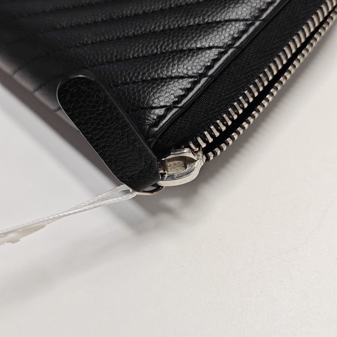 Chevron Calfskin Wallet Black