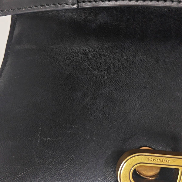Hourglass XS Calfskin Black