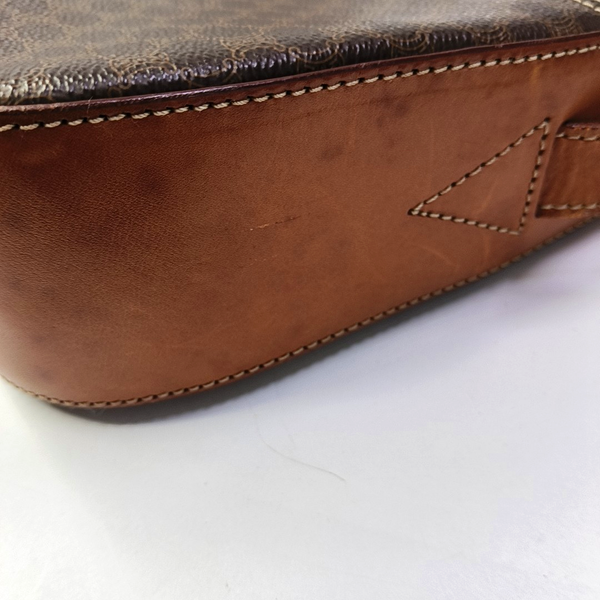 Coated Canvas Brown