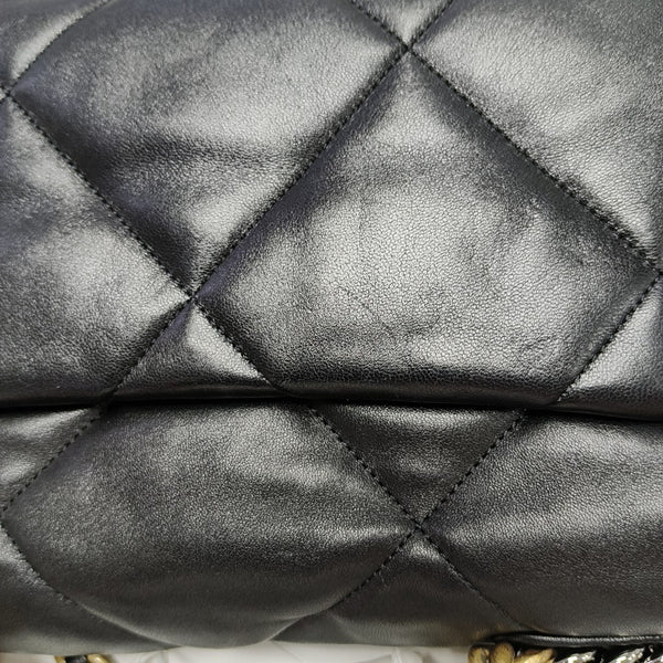 CHANEL 19 Small Quilted Lambskin Black
