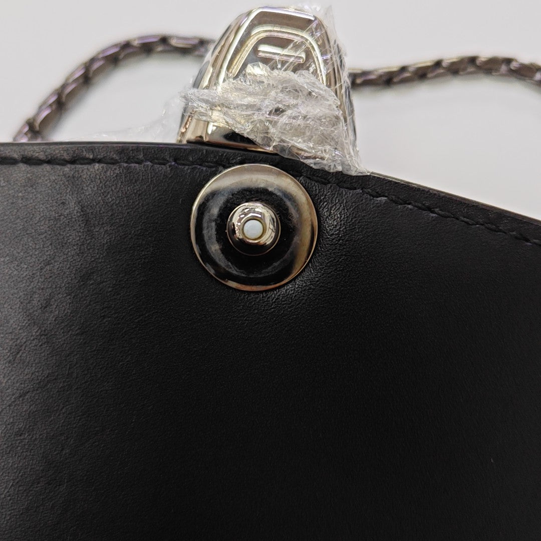 SERPENTI FOREVER Medium Calfskin Black