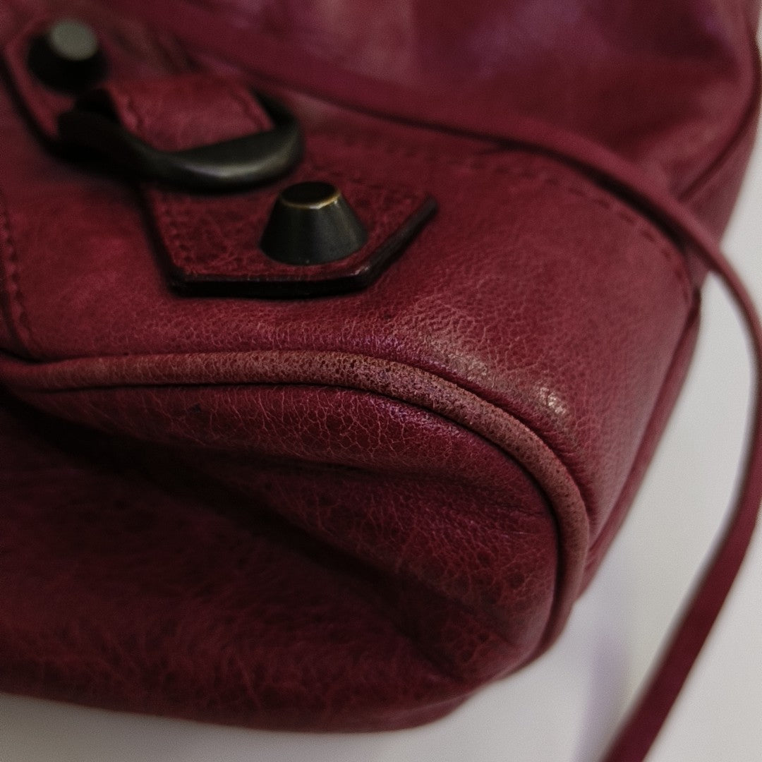 Twiggy Calfskin Red