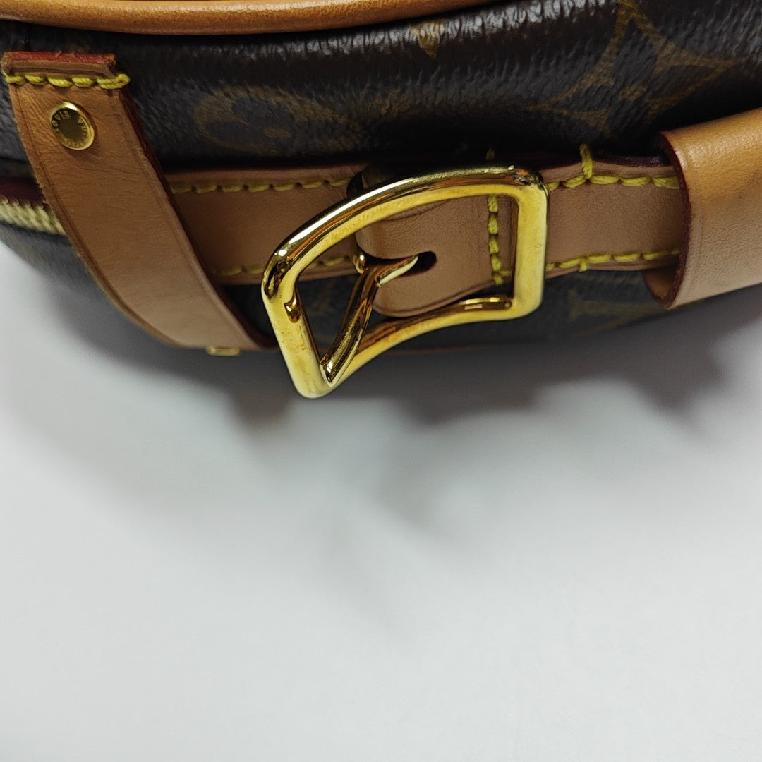 BOITE CHAPEAU MM Monogram Coated Canvas Brown