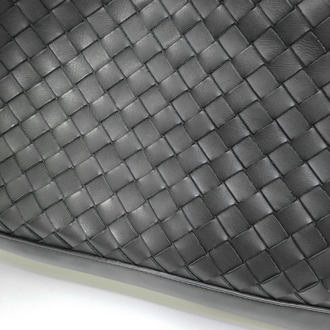 Calfskin Shoulder Bag Black