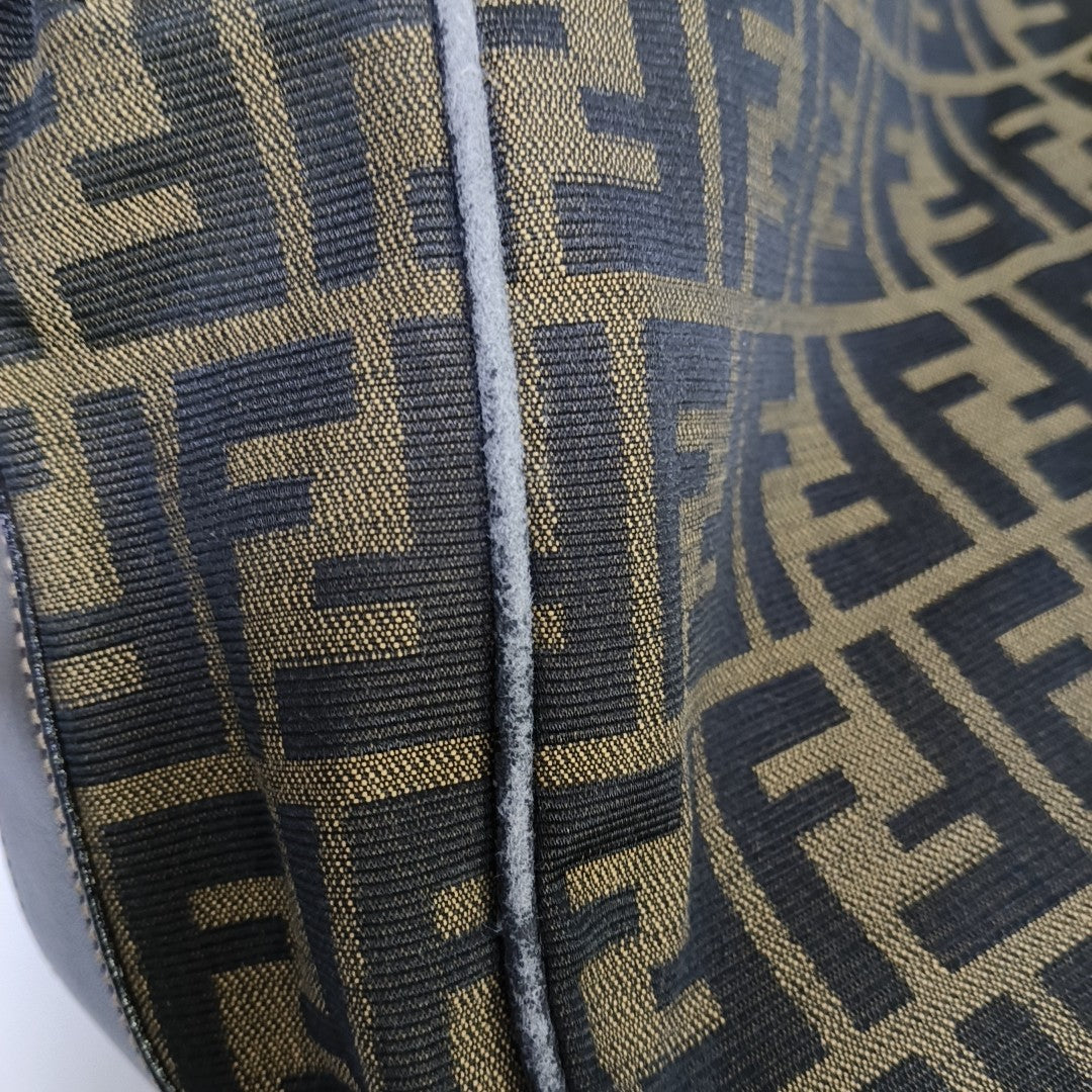 Canvas Brown