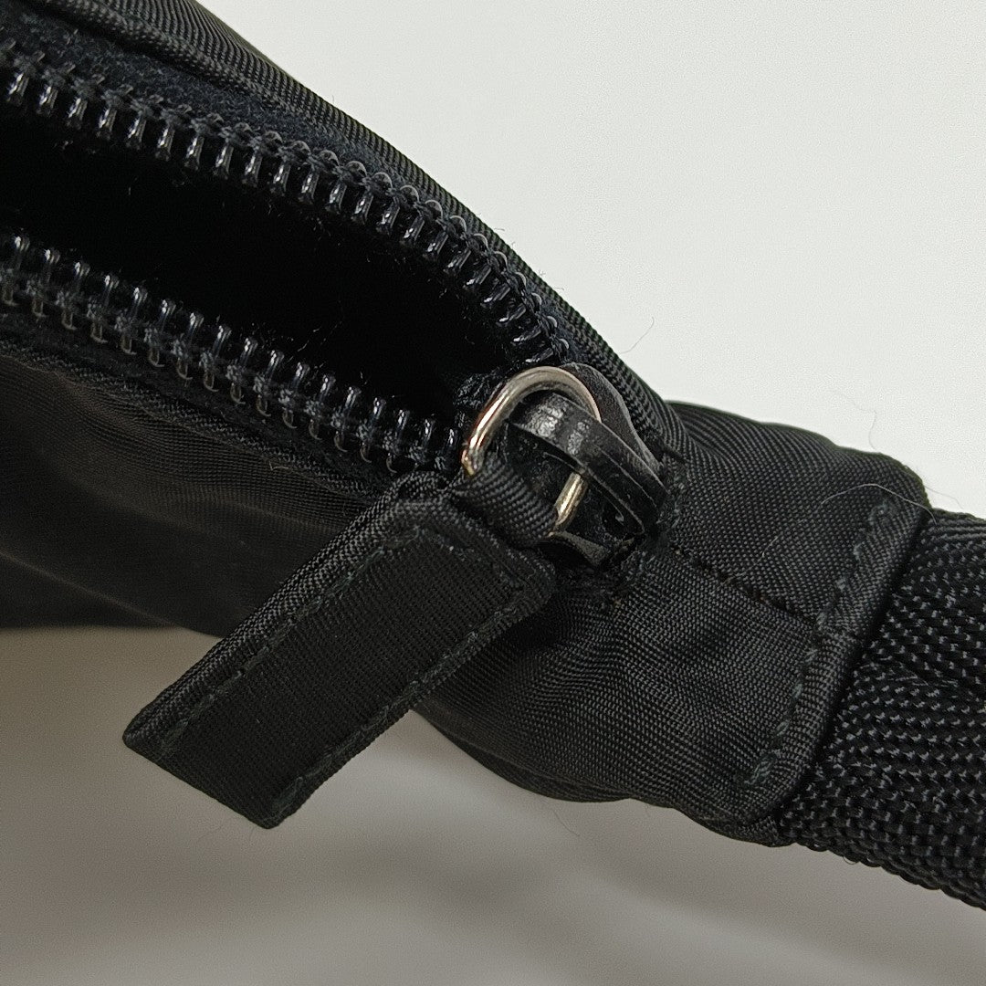 Re-Edition2000 Mini Nylon Black