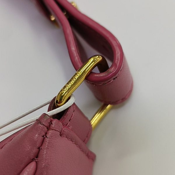 AVA Medium Calfskin Red