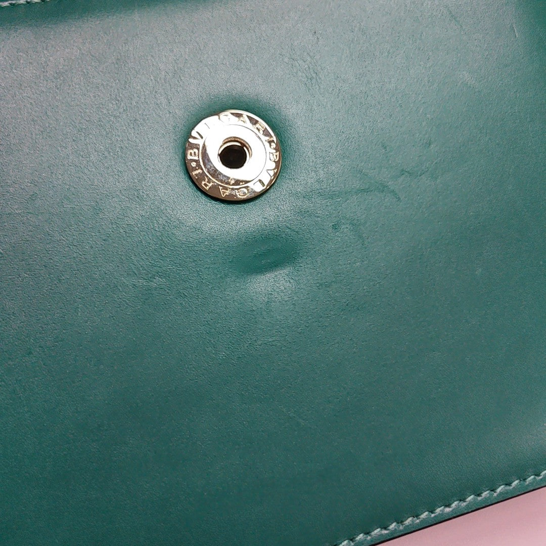 SERPENTI FOREVER Small Stingray Leather Green