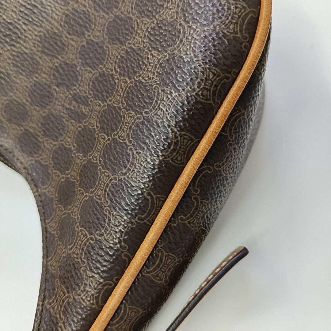 AVA Medium Coated Canvas Brown