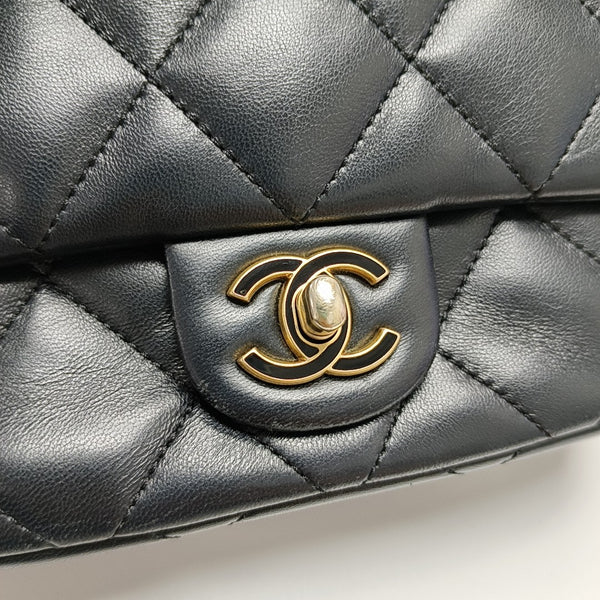 CLASSIC FLAP Mini Quilted Lambskin Black