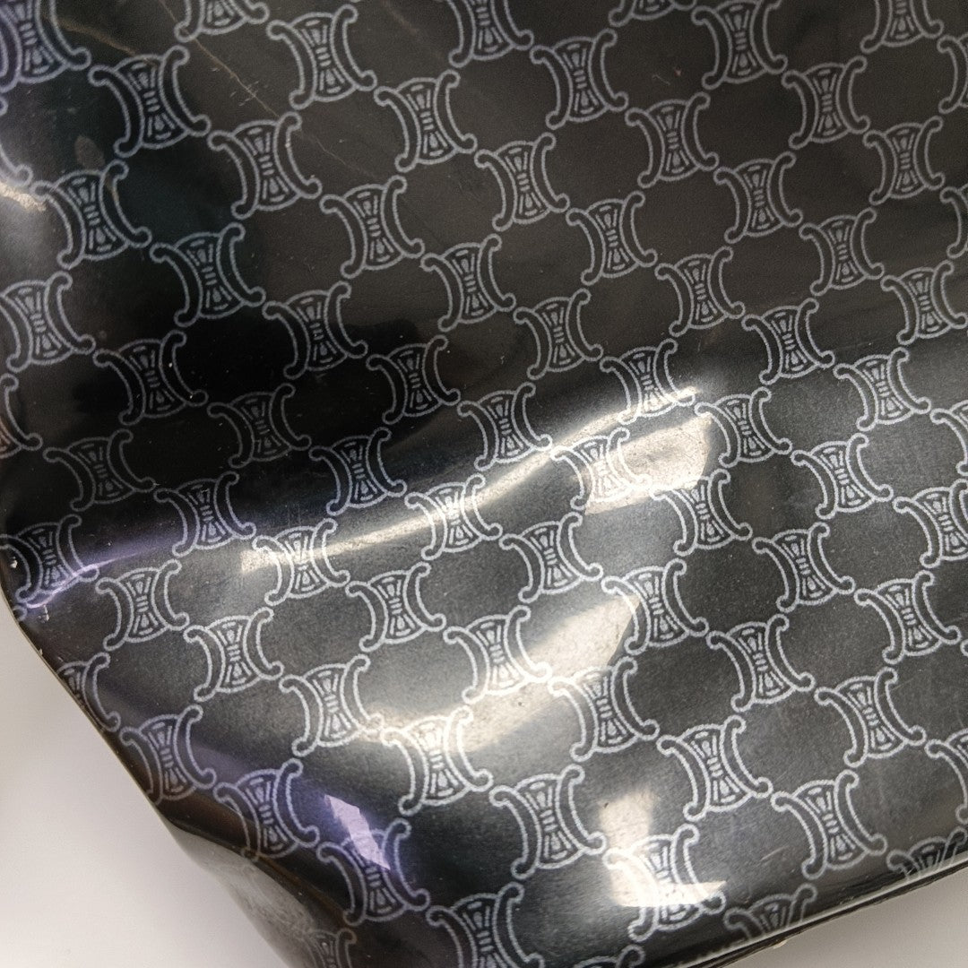 Plastic Black