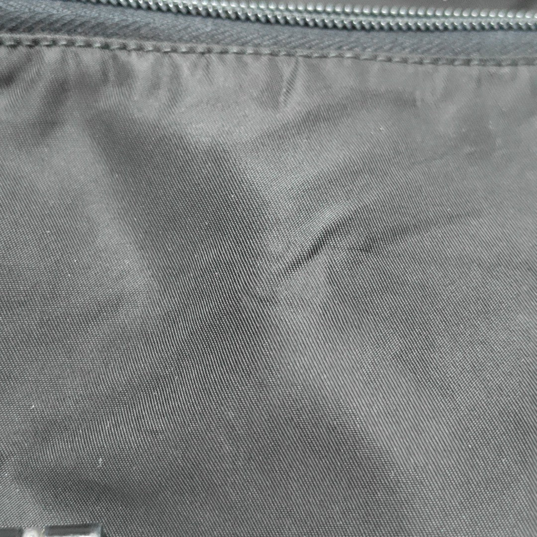 Vela Messenger Bag Nylon Black