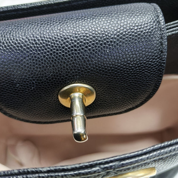 Quilted Grained Calfskin Shoulder Bag Black